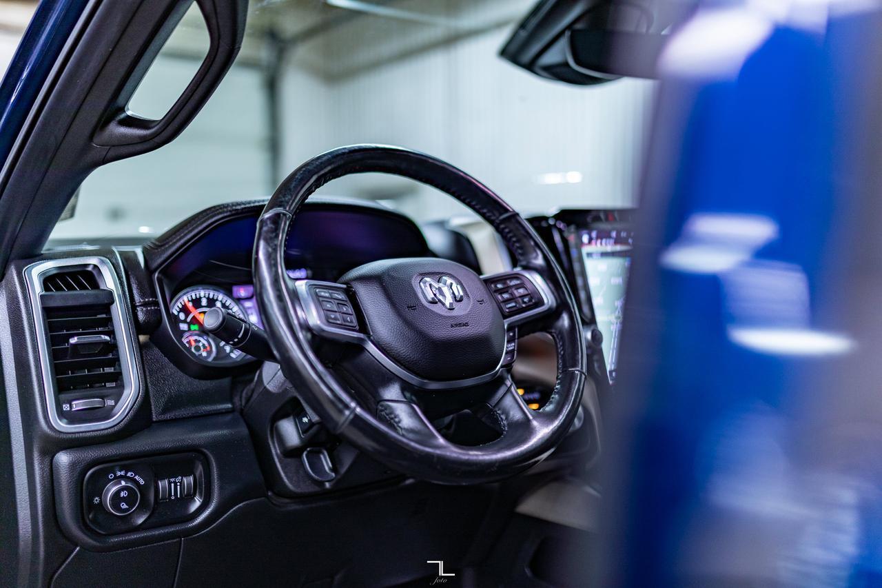 2019 Ram 2500 4x4 Crew Cab Laramie Longbox Diesel Leather Roof Nav Red Deer AB