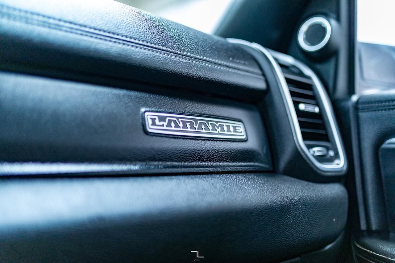 2019 Ram 2500 4x4 Crew Cab Laramie Longbox Diesel Leather Roof Nav Red Deer AB