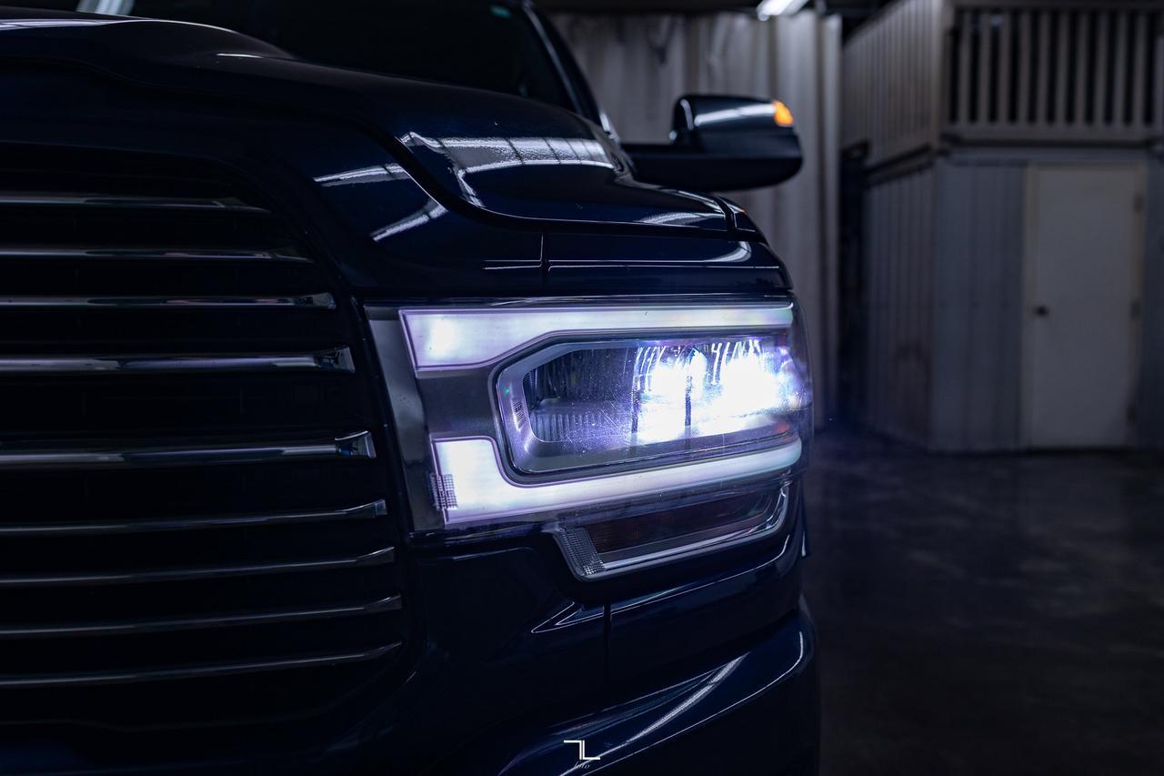 2019 Ram 2500 4x4 Crew Cab Laramie Longbox Diesel Leather Roof Nav Red Deer AB