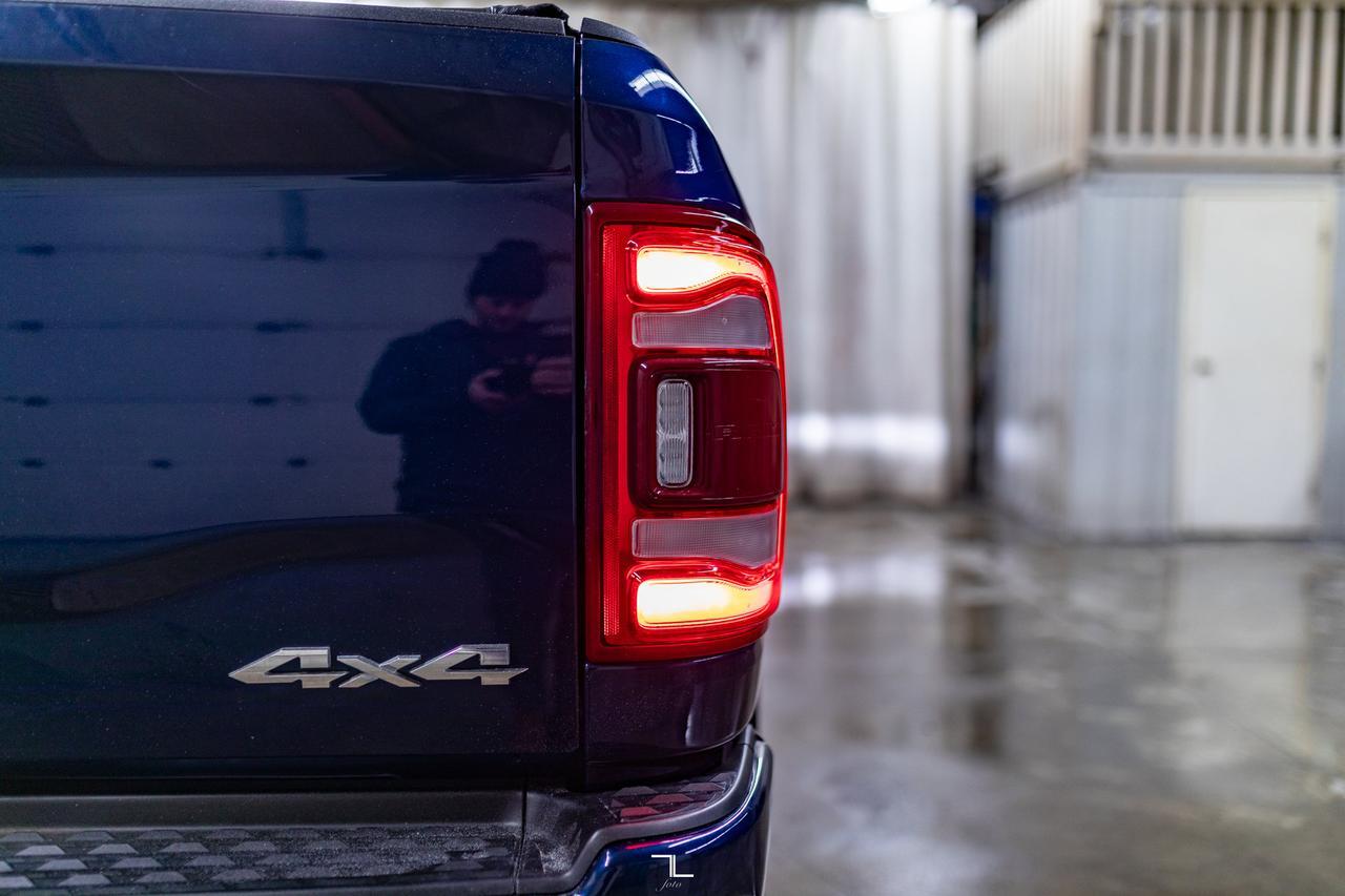 2019 Ram 2500 4x4 Crew Cab Laramie Longbox Leather Roof Nav Red Deer AB