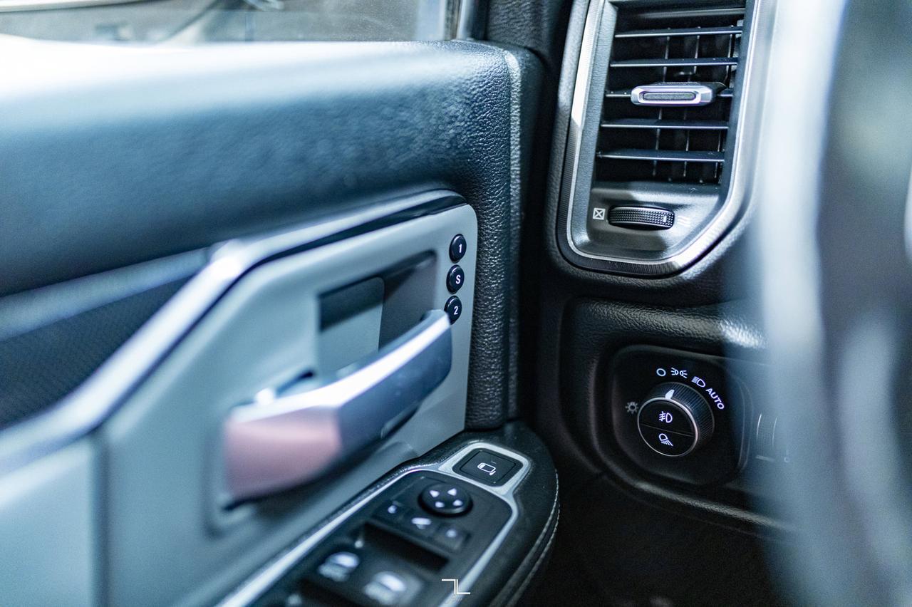 2019 Ram 2500 4x4 Crew Cab Power Wagon HEMI Leather Roof BCam Red Deer AB