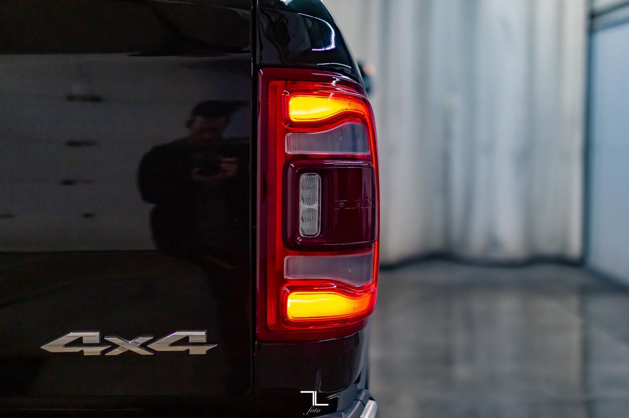 2019 Ram 2500 4x4 Mega Cab Laramie Diesel Leather Roof Nav Red Deer AB