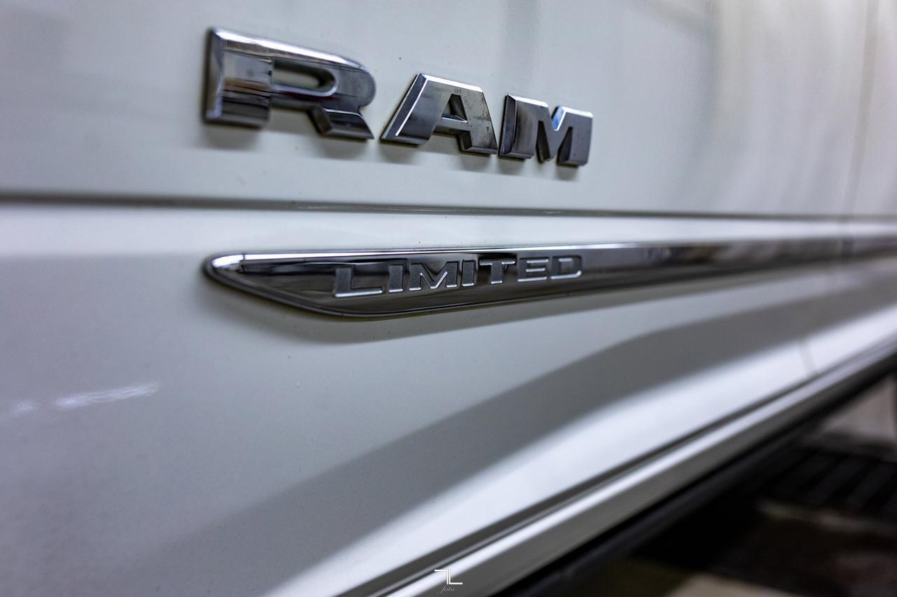 2019 Ram 2500 4x4 Mega Cab Limited Diesel Leather Roof Nav Red Deer AB
