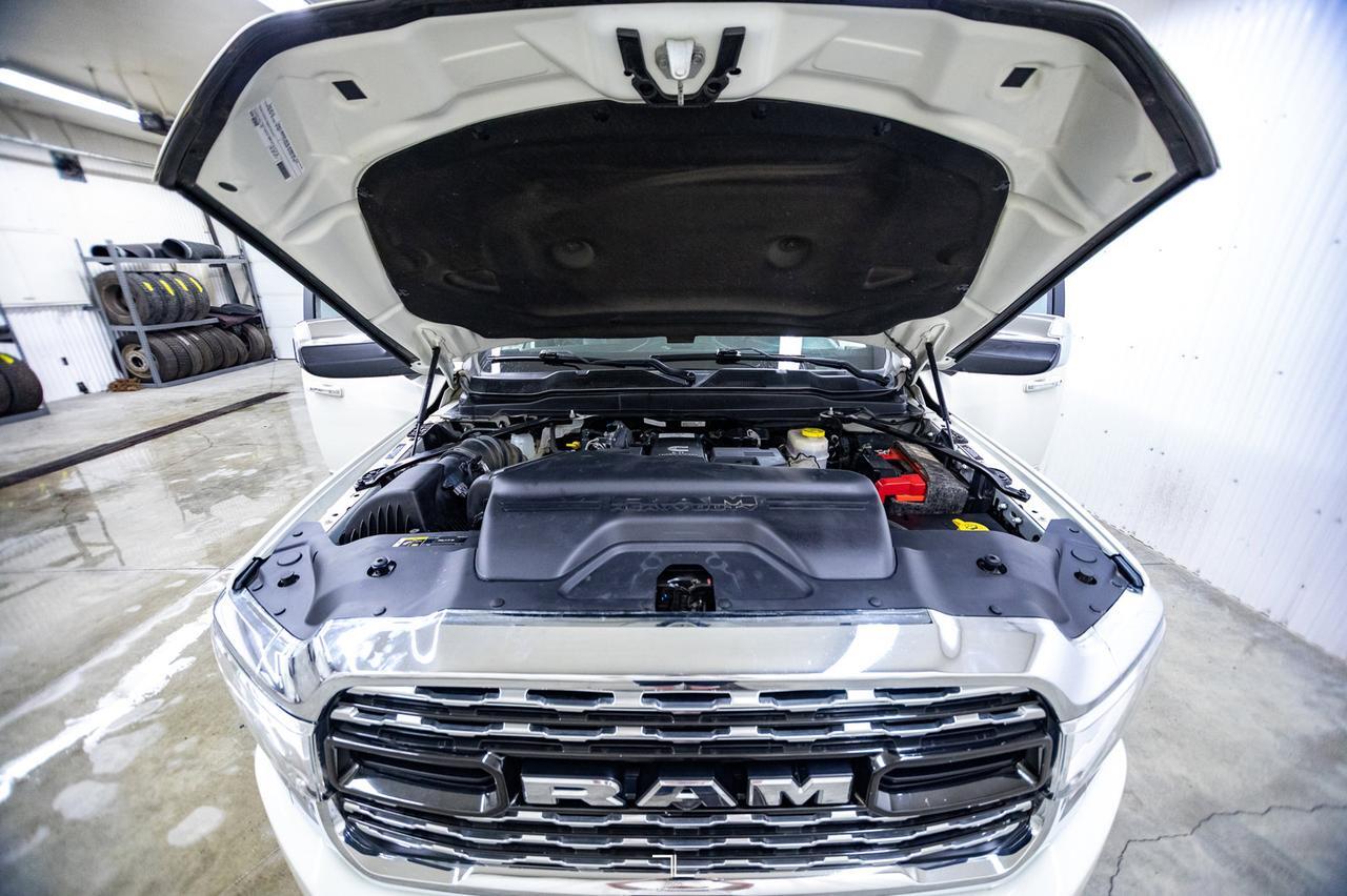 2019 Ram 2500 4x4 Mega Cab Limited Diesel Leather Roof Nav Red Deer AB