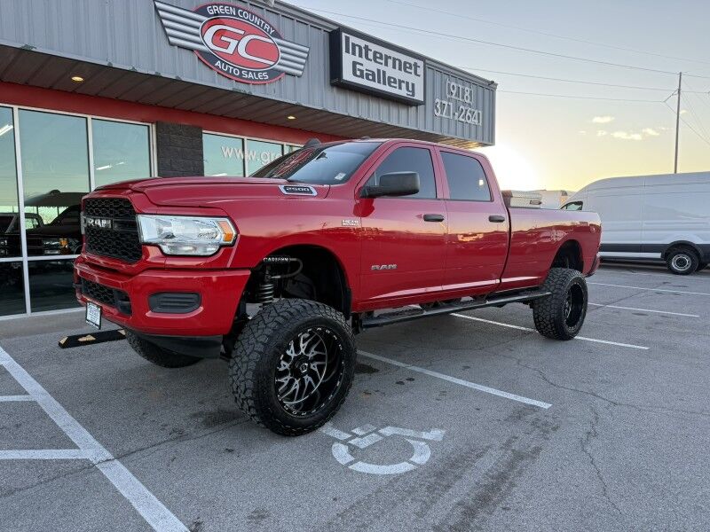 2019 Ram 2500 6.4L Hemi V8 Lifted 4x4
