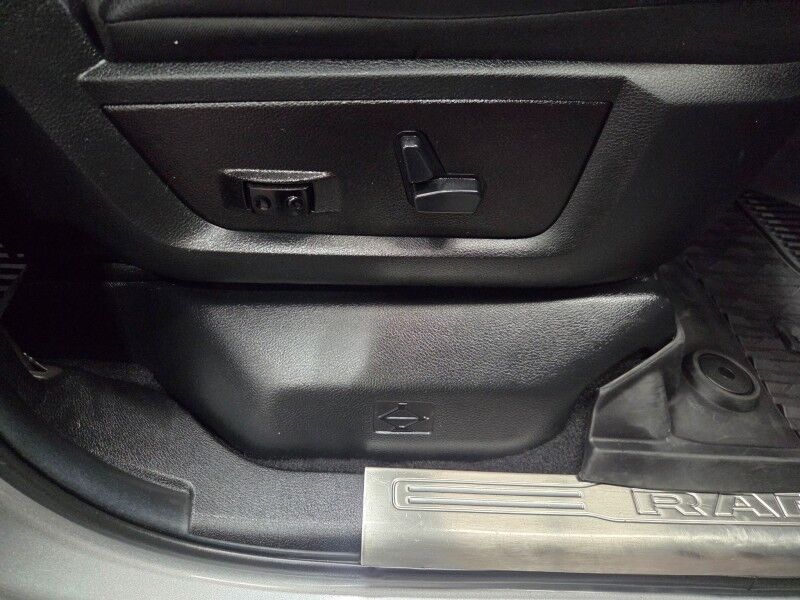 2019 Ram 2500 Laramie Sport 6.7L Diesel 12 Screen GPS Sunroof FREE WARRANTY Arlington TX