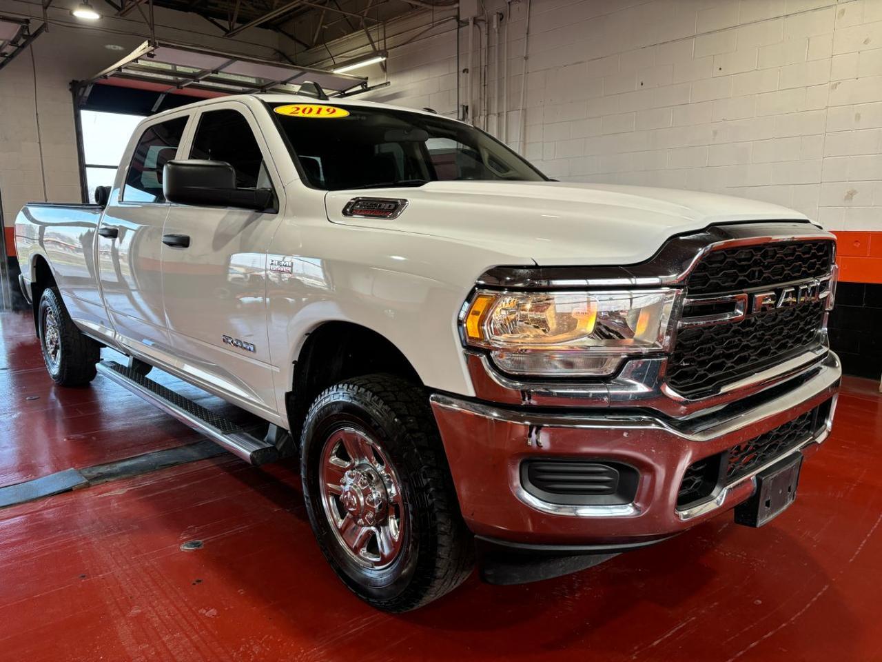 2019 Ram 2500 Tradesman Crew Cab 4x4 8&apos; Box Franklin OH