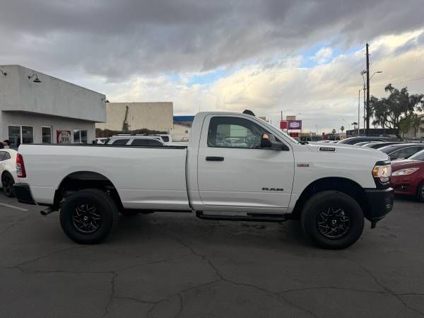 2019 Ram 2500 Tradesman Regular Cab 4x4 8' Box