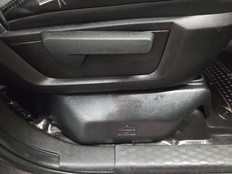 2019 Ram 3500 4WD Flatbed Dually 6.7L Diesel Icon Shocks Touch Screen FREE WARRANT Arlington TX