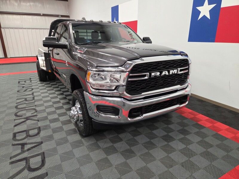 2019 Ram 3500 4WD Flatbed Dually 6.7L Diesel Icon Shocks Touch Screen FREE WARRANT Arlington TX