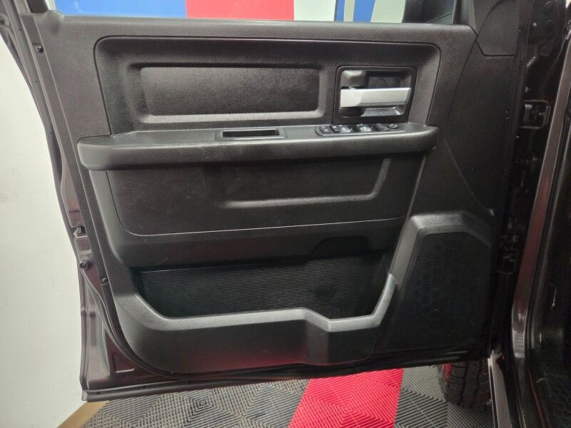 2019 Ram 3500 4WD Flatbed Dually 6.7L Diesel Icon Shocks Touch Screen FREE WARRANTY Arlington TX