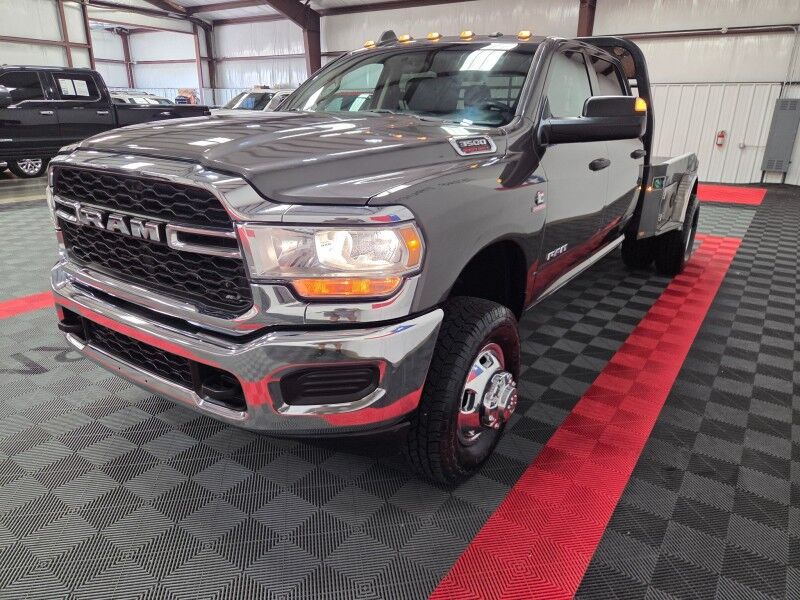 2019 Ram 3500 4WD Flatbed Dually 6.7L Diesel Icon Shocks Touch Screen FREE WARRANTY Arlington TX