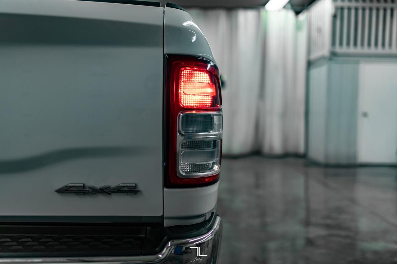 2019 Ram 3500 4x4 Crew Cab Big Horn BCam HEMI Red Deer AB