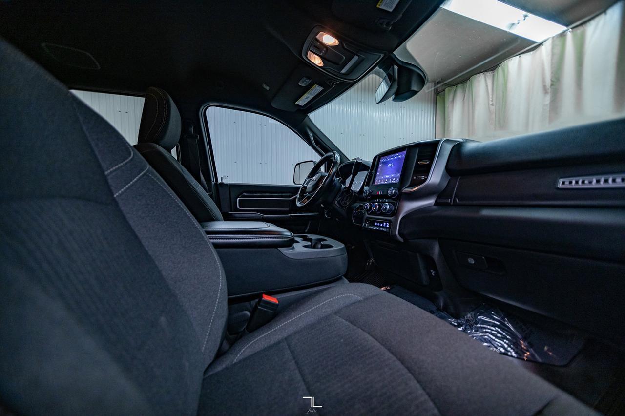 2019 Ram 3500 4x4 Crew Cab Big Horn Diesel AISIN Longbox BCam Red Deer AB