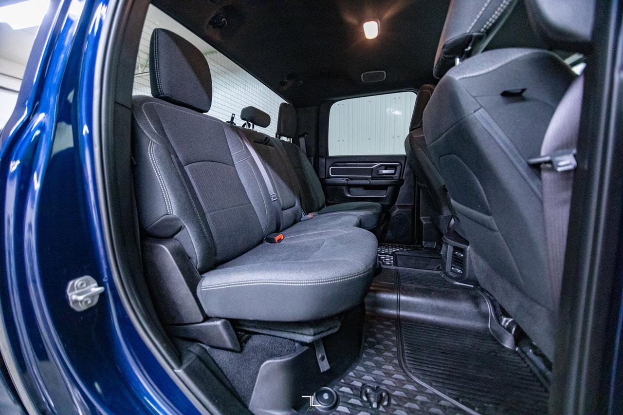 2019 Ram 3500 4x4 Crew Cab Big Horn Diesel AISIN Longbox BCam Red Deer AB