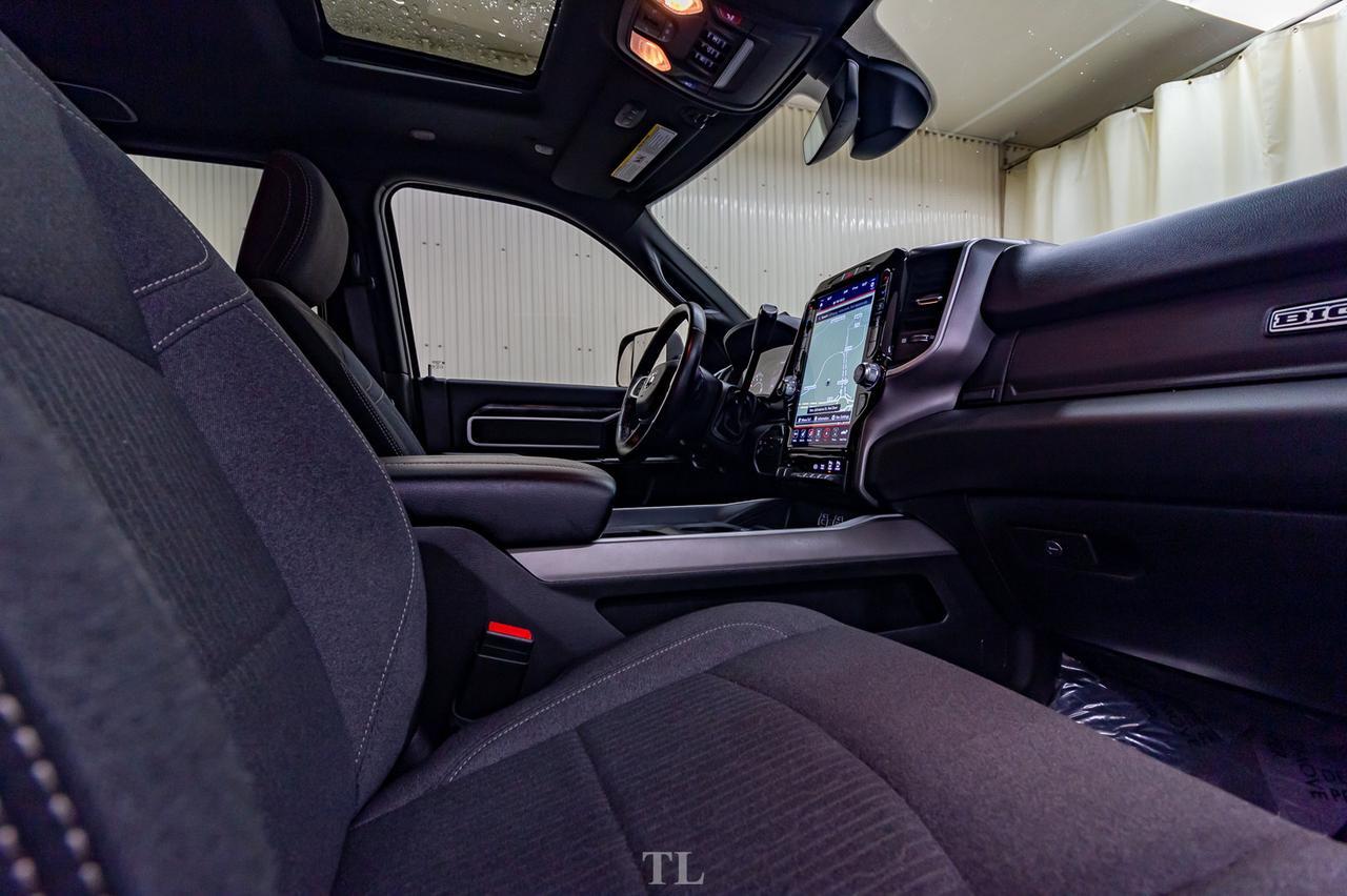 2019 Ram 3500 4x4 Crew Cab Big Horn Diesel AISIN Nav Roof Red Deer AB