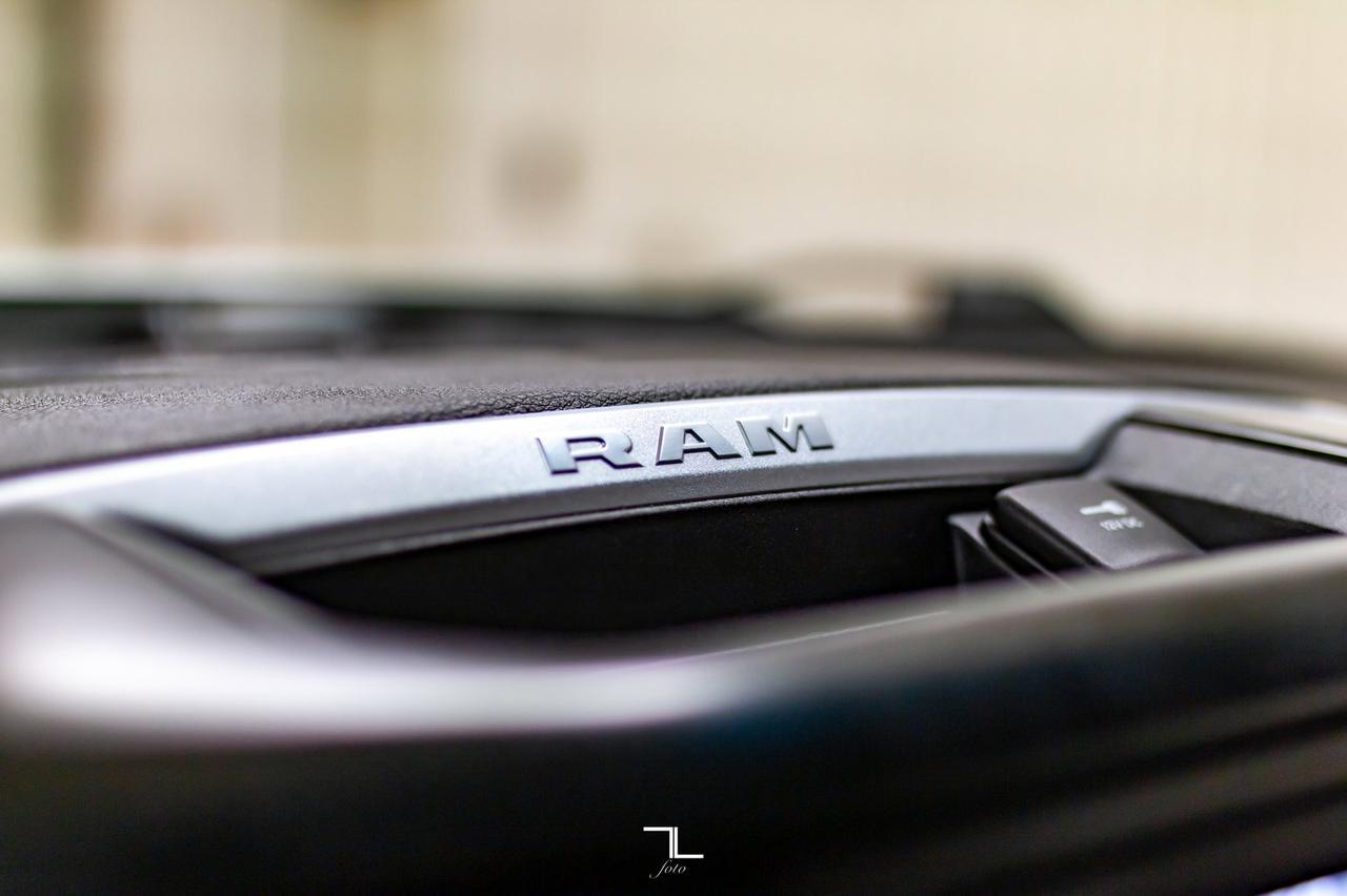 2019 Ram 3500 4x4 Crew Cab Big Horn Diesel Longbox Red Deer AB