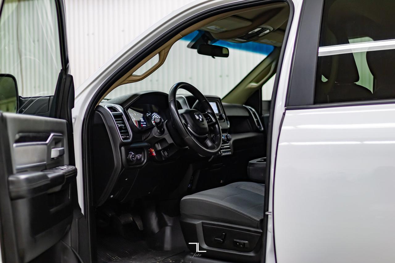 2019 Ram 3500 4x4 Crew Cab Big Horn Diesel Longbox Red Deer AB