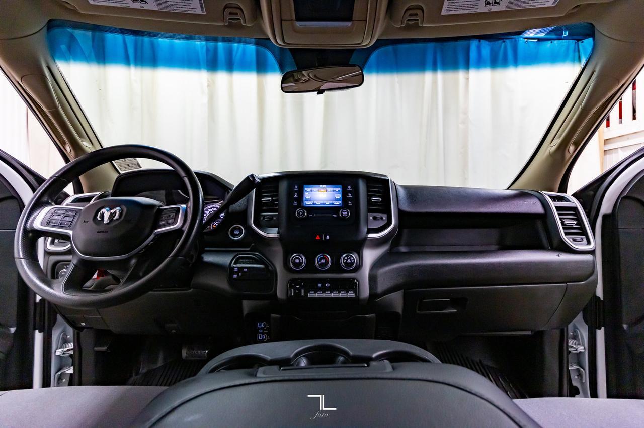 2019 Ram 3500 4x4 Crew Cab Big Horn Diesel Longbox Red Deer AB