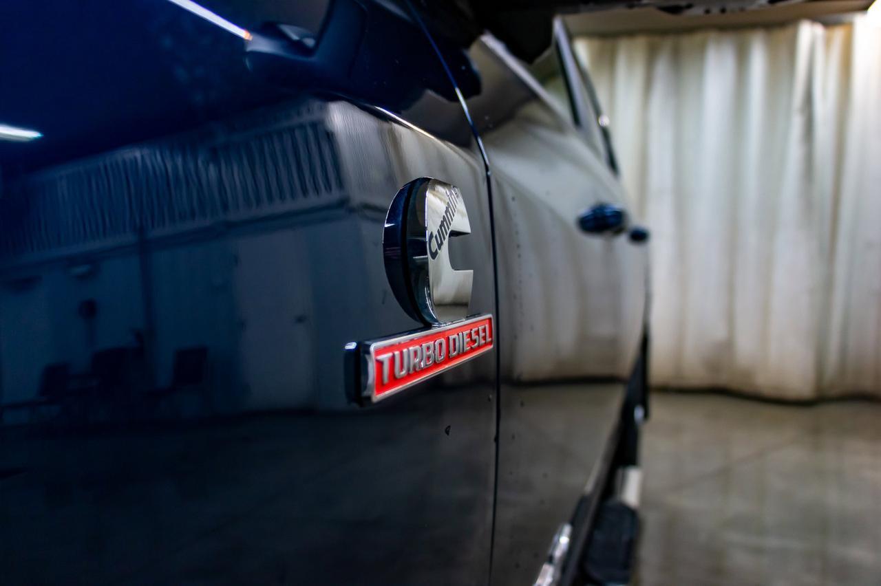 2019 Ram 3500 4x4 Crew Cab Big Horn Diesel Nav BCam Red Deer AB