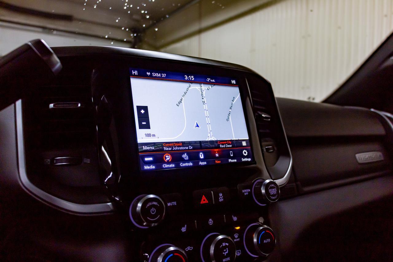 2019 Ram 3500 4x4 Crew Cab Big Horn Diesel Nav BCam Red Deer AB