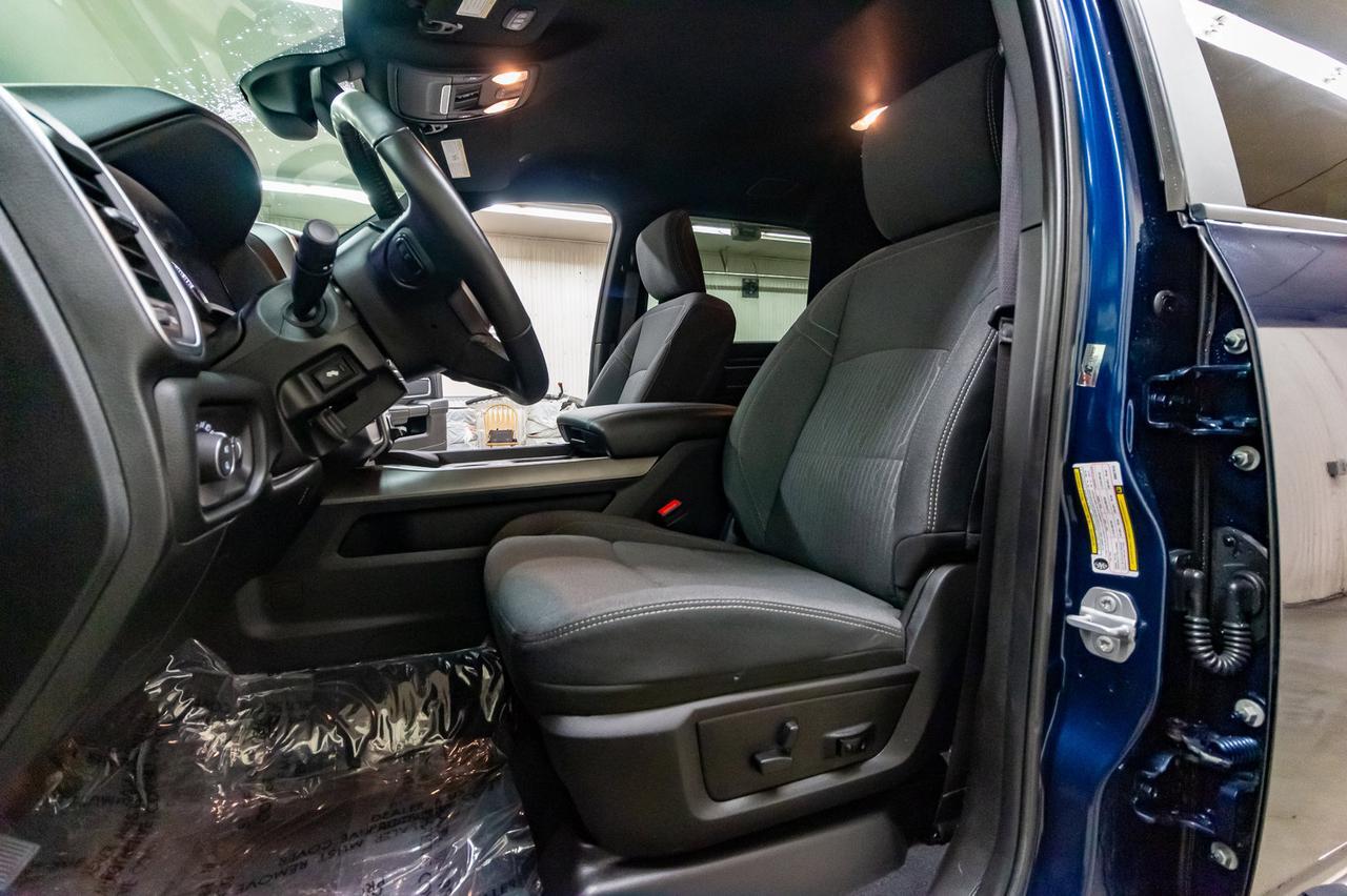 2019 Ram 3500 4x4 Crew Cab Big Horn Diesel Nav BCam Red Deer AB