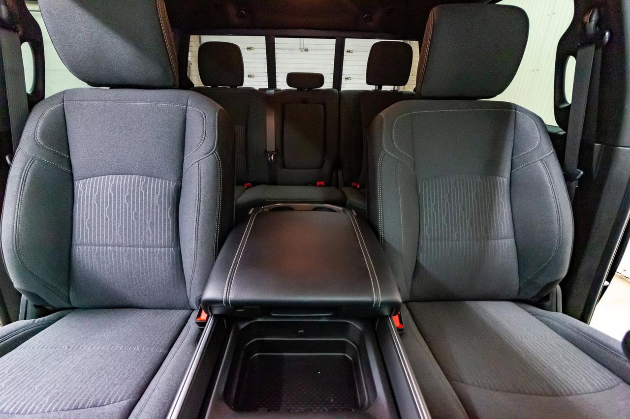 2019 Ram 3500 4x4 Crew Cab Big Horn Diesel Nav BCam Red Deer AB