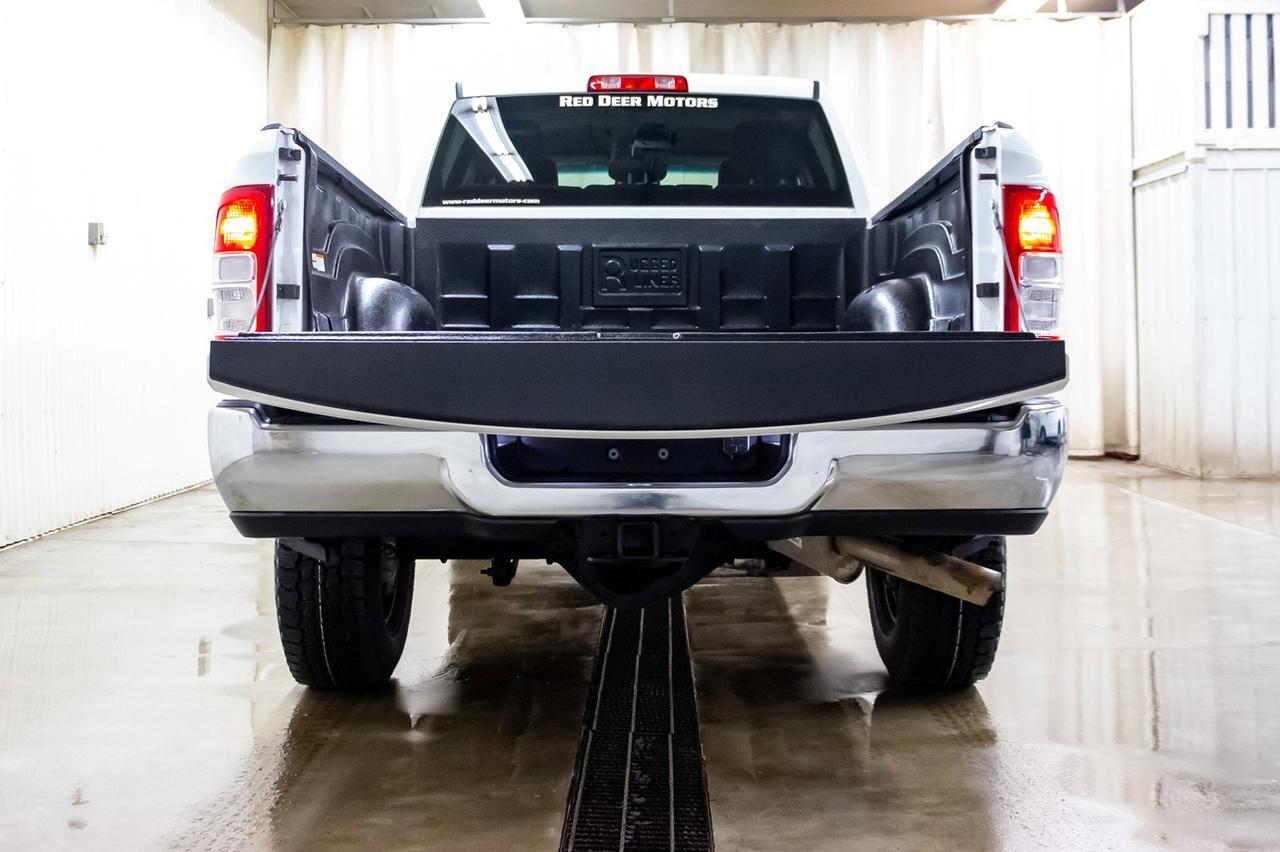 2019 Ram 3500 4x4 Crew Cab Big Horn HEMI BCam Red Deer AB