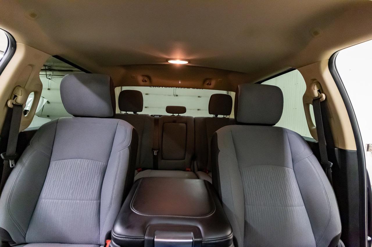 2019 Ram 3500 4x4 Crew Cab Big Horn HEMI BCam Red Deer AB