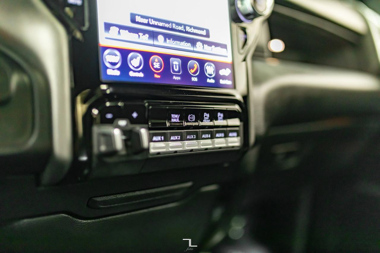 2019 Ram 3500 4x4 Crew Cab Big Horn Longbox Diesel Nav Roof BCam Red Deer AB