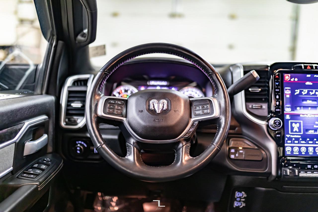 2019 Ram 3500 4x4 Crew Cab Big Horn Longbox Diesel Nav Roof BCam Red Deer AB