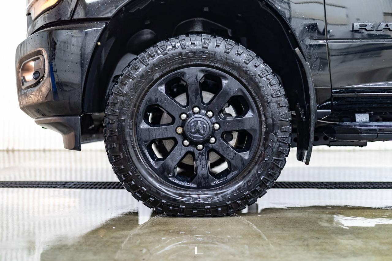 2019 Ram 3500 4x4 Crew Cab Big Horn Longbox Diesel Nav Roof BCam Red Deer AB