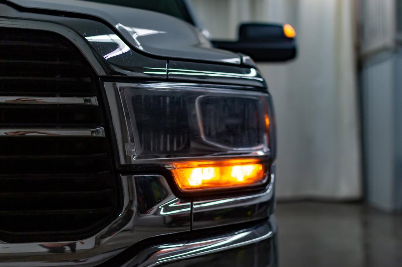 2019 Ram 3500 4x4 Crew Cab Big Horn Longbox HEMI BCam Red Deer AB