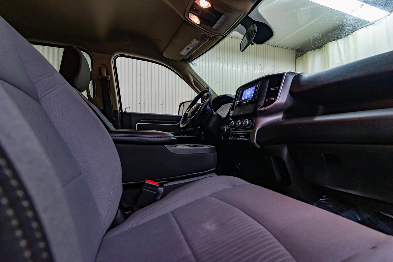 2019 Ram 3500 4x4 Crew Cab Big Horn Longbox HEMI BCam Red Deer AB