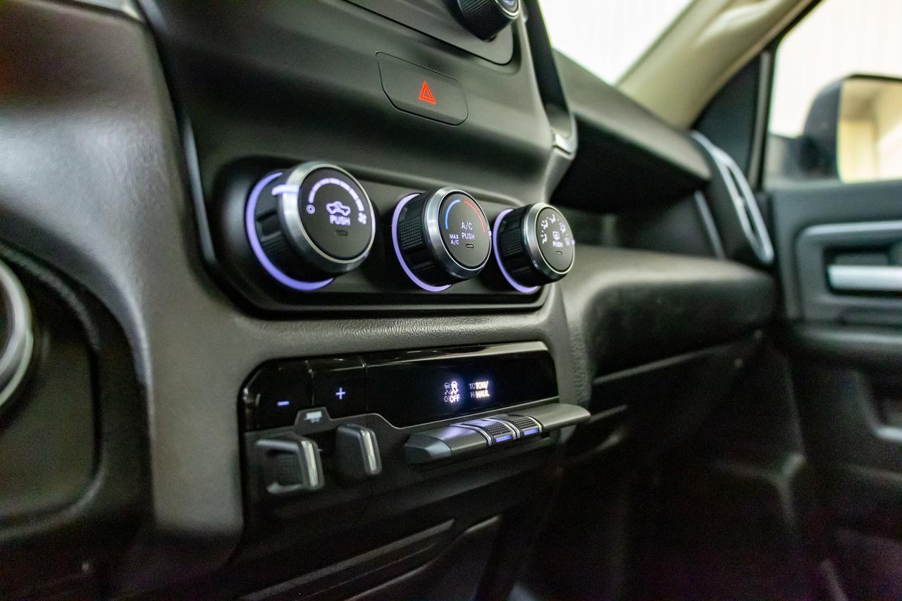2019 Ram 3500 4x4 Crew Cab Big Horn Longbox HEMI BCam Red Deer AB