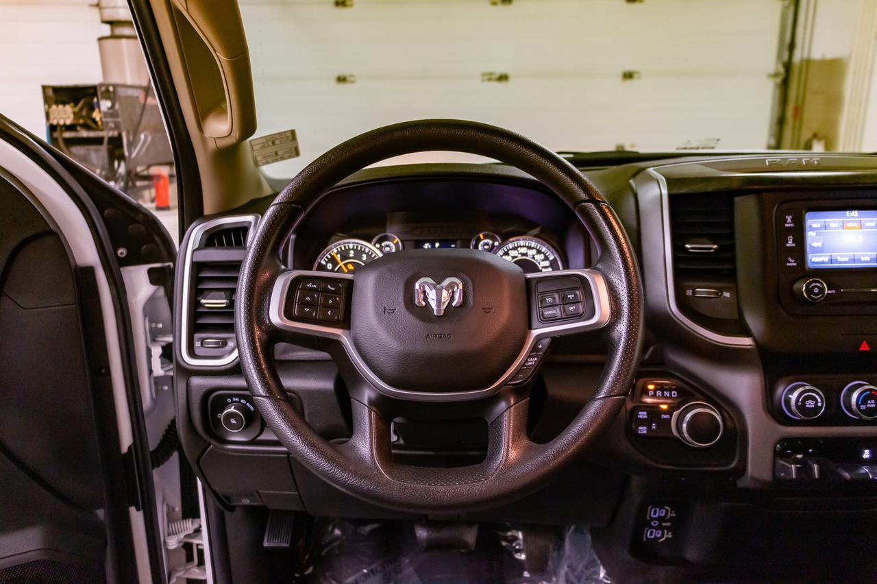 2019 Ram 3500 4x4 Crew Cab Big Horn Longbox HEMI BCam Red Deer AB