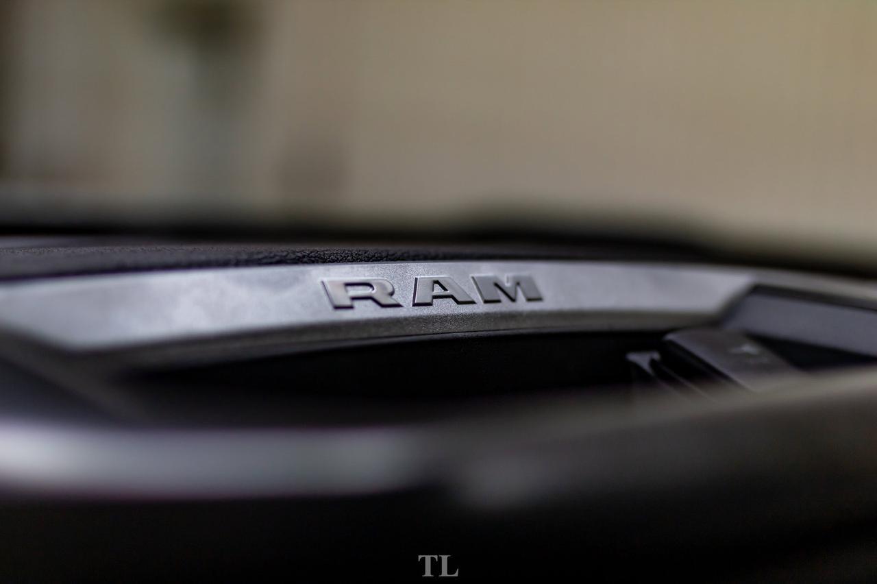 2019 Ram 3500 4x4 Crew Cab Big Horn Longbox HEMI BCam Red Deer AB