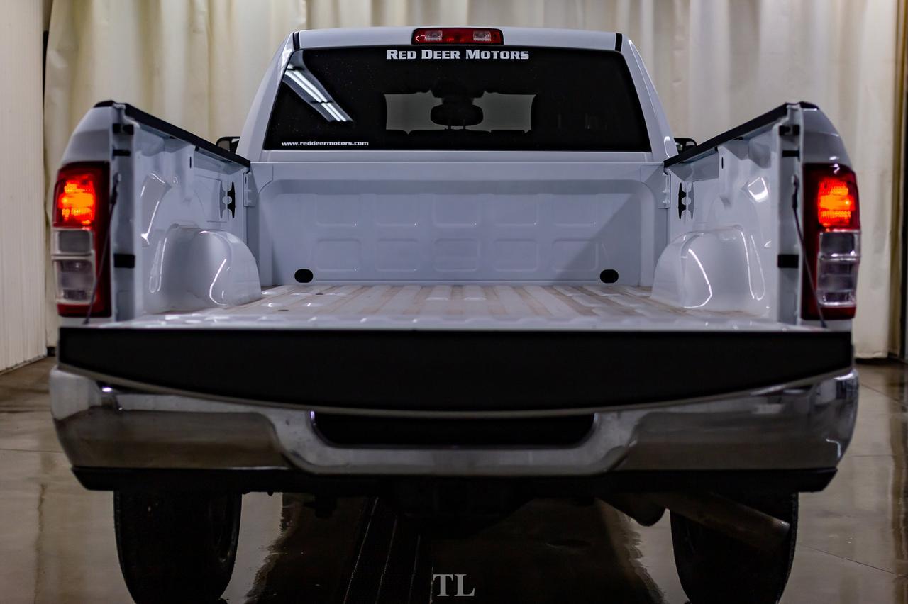 2019 Ram 3500 4x4 Crew Cab Big Horn Longbox HEMI BCam Red Deer AB