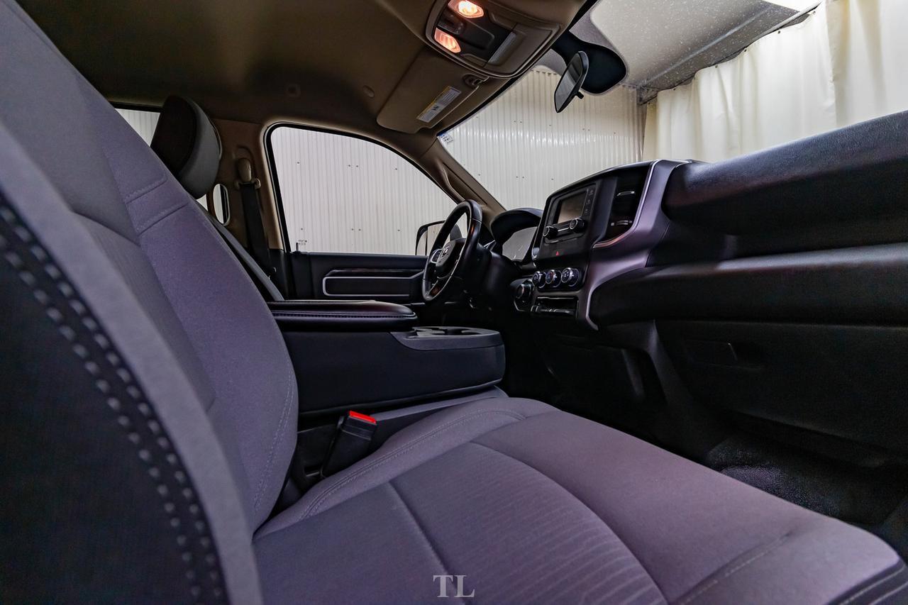 2019 Ram 3500 4x4 Crew Cab Big Horn Longbox HEMI BCam Red Deer AB