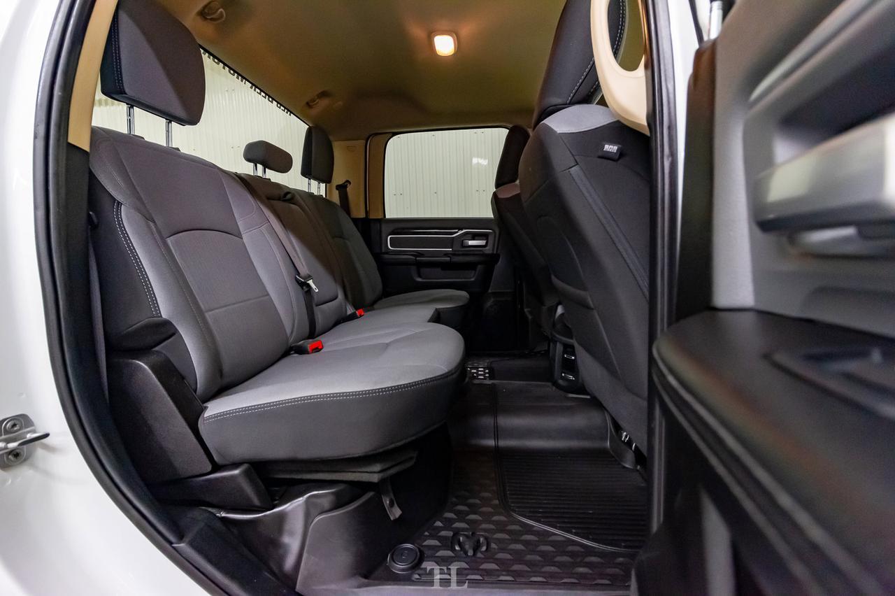 2019 Ram 3500 4x4 Crew Cab Big Horn Longbox HEMI BCam Red Deer AB