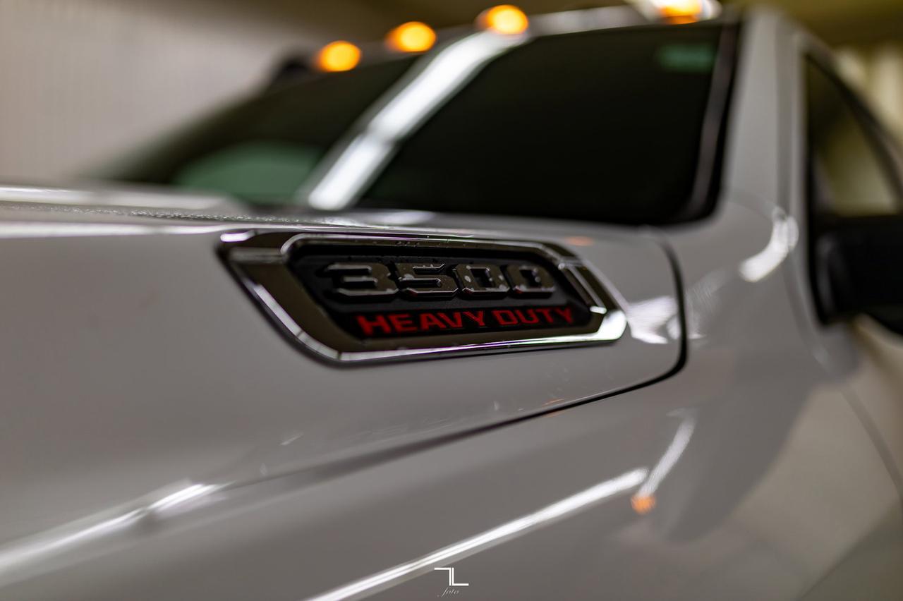 2019 Ram 3500 4x4 Crew Cab Laramie Diesel Leather Roof Nav Level Kit Wheels Red Deer AB