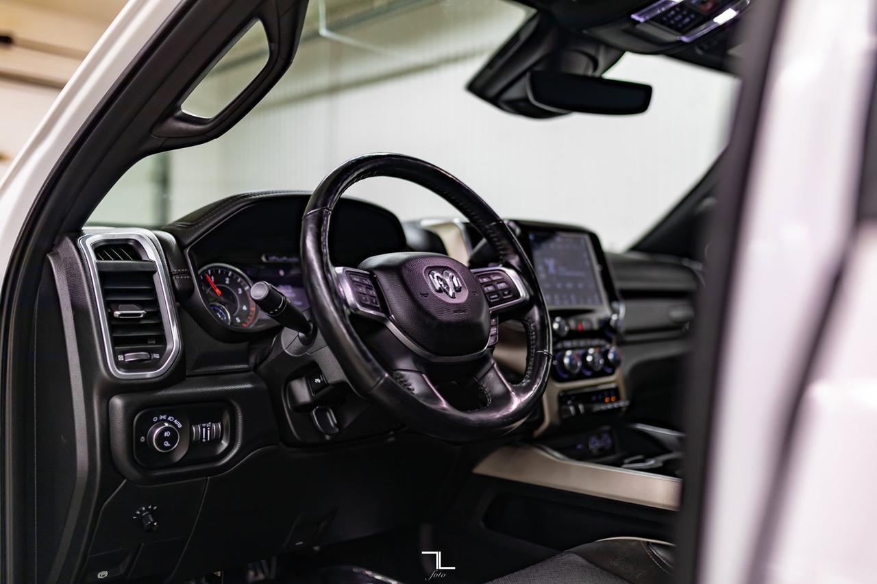 2019 Ram 3500 4x4 Crew Cab Laramie Diesel Leather Roof Nav Level Kit Wheels Red Deer AB