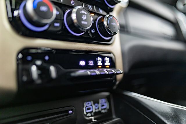 2019 Ram 3500 4x4 Crew Cab Laramie Diesel Leather Roof Nav Level Kit Wheels Red Deer AB