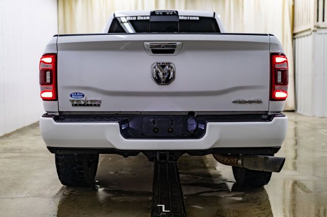 2019 Ram 3500 4x4 Crew Cab Laramie Diesel Leather Roof Nav Level Kit Wheels Red Deer AB