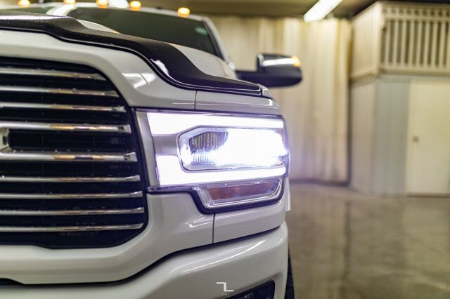 2019 Ram 3500 4x4 Crew Cab Laramie Diesel Leather Roof Nav Level Kit Wheels Red Deer AB