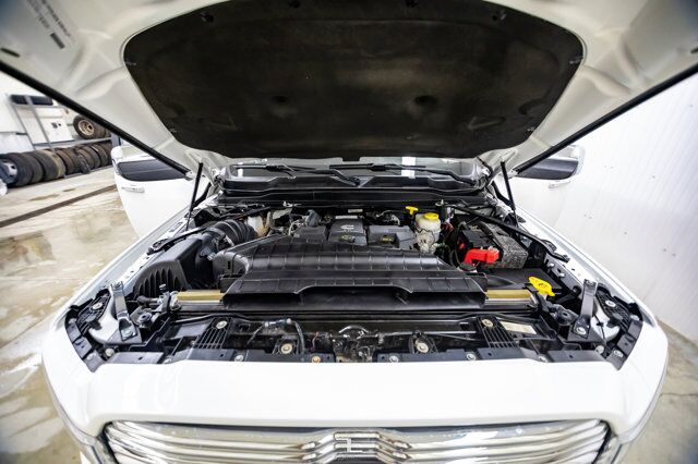 2019 Ram 3500 4x4 Crew Cab Laramie Diesel Leather Roof Nav Level Kit Wheels Red Deer AB