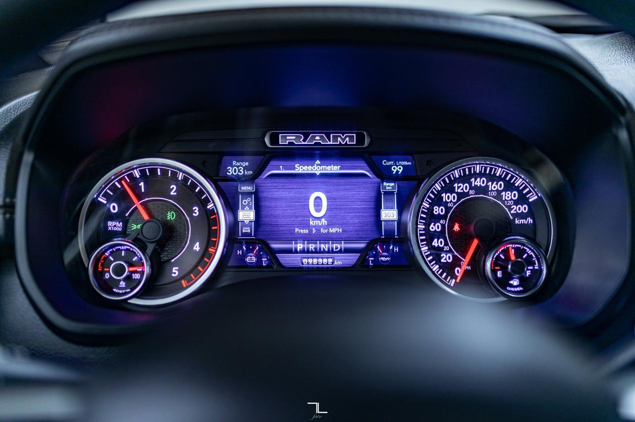 2019 Ram 3500 4x4 Crew Cab Laramie Diesel Leather Roof Nav Red Deer AB