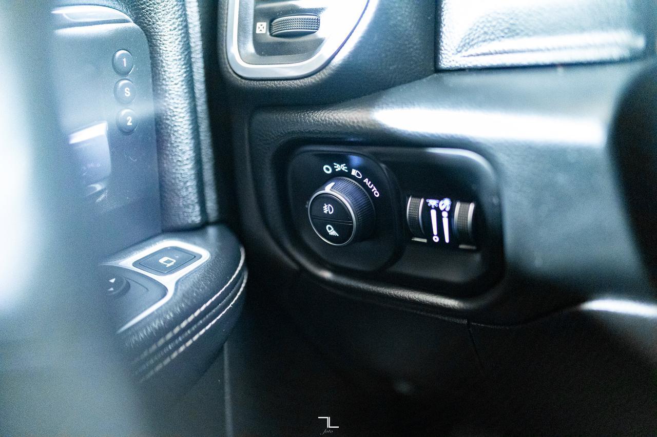 2019 Ram 3500 4x4 Crew Cab Laramie Dually Diesel Leather Red Deer AB