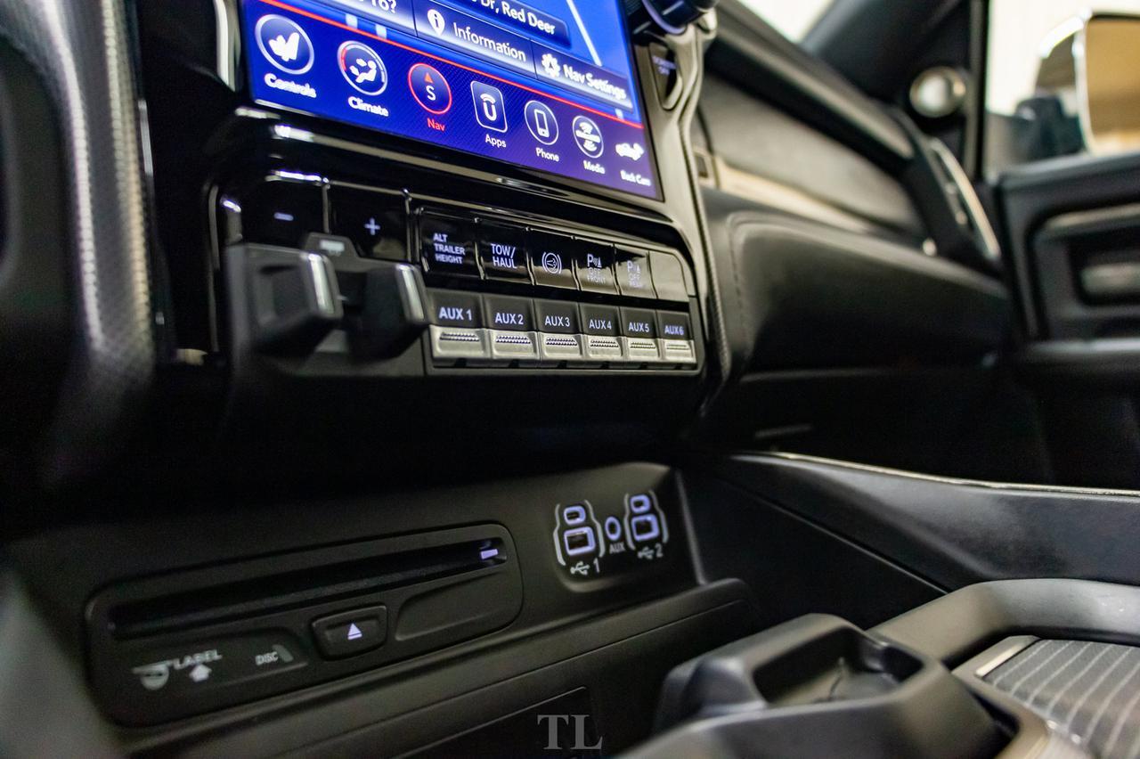 2019 Ram 3500 4x4 Crew Cab Limited Diesel Leather Roof Nav BCam Red Deer AB