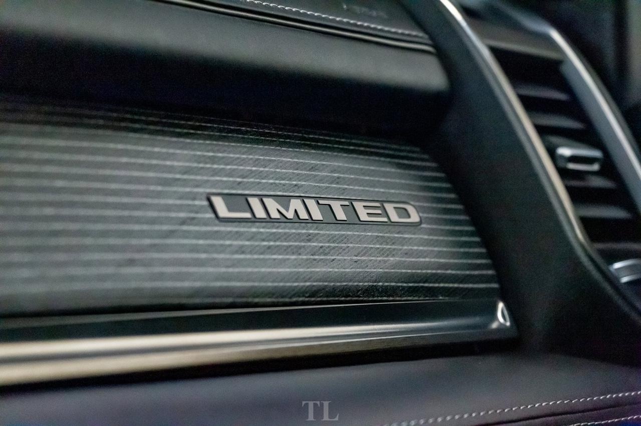 2019 Ram 3500 4x4 Crew Cab Limited Diesel Leather Roof Nav BCam Red Deer AB